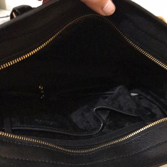 Michael Kors bag - Picture 4 of 7